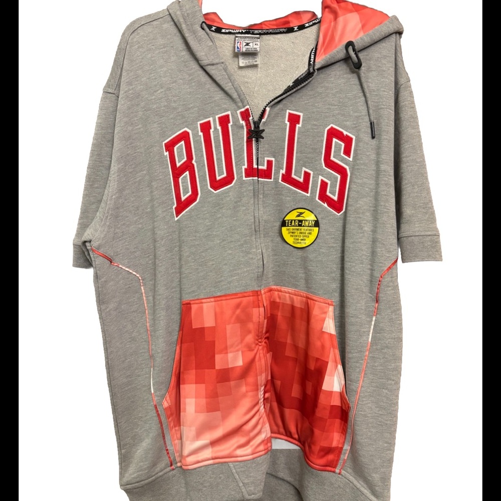 Bulls Gray and Red Hoodie